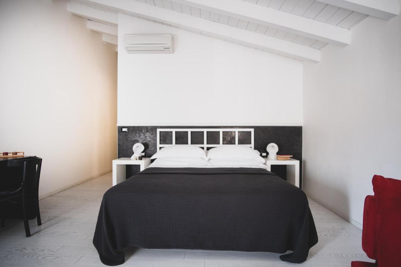 Casa Fola - City Centre Rooms Verona Exterior foto